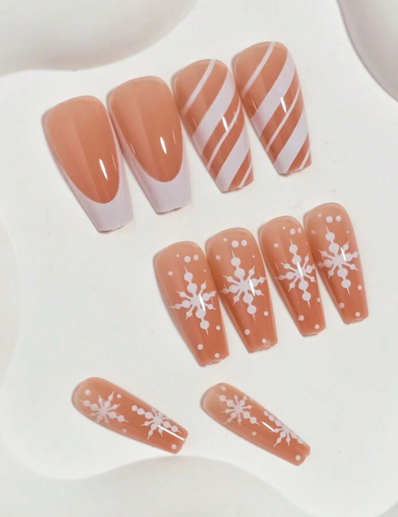 24Pc Ballerina style Holiday Nails With Winter Snowflakes, French tips & Stripes - Press-on Express