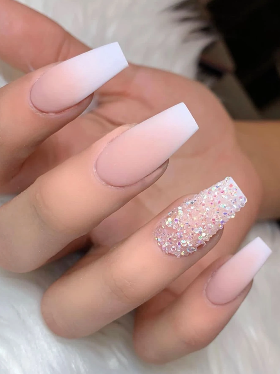 24Pc Ballerina style Nails set in Frosty Light Nude Ombré with Sparkle Pearl accent - Press-on Express