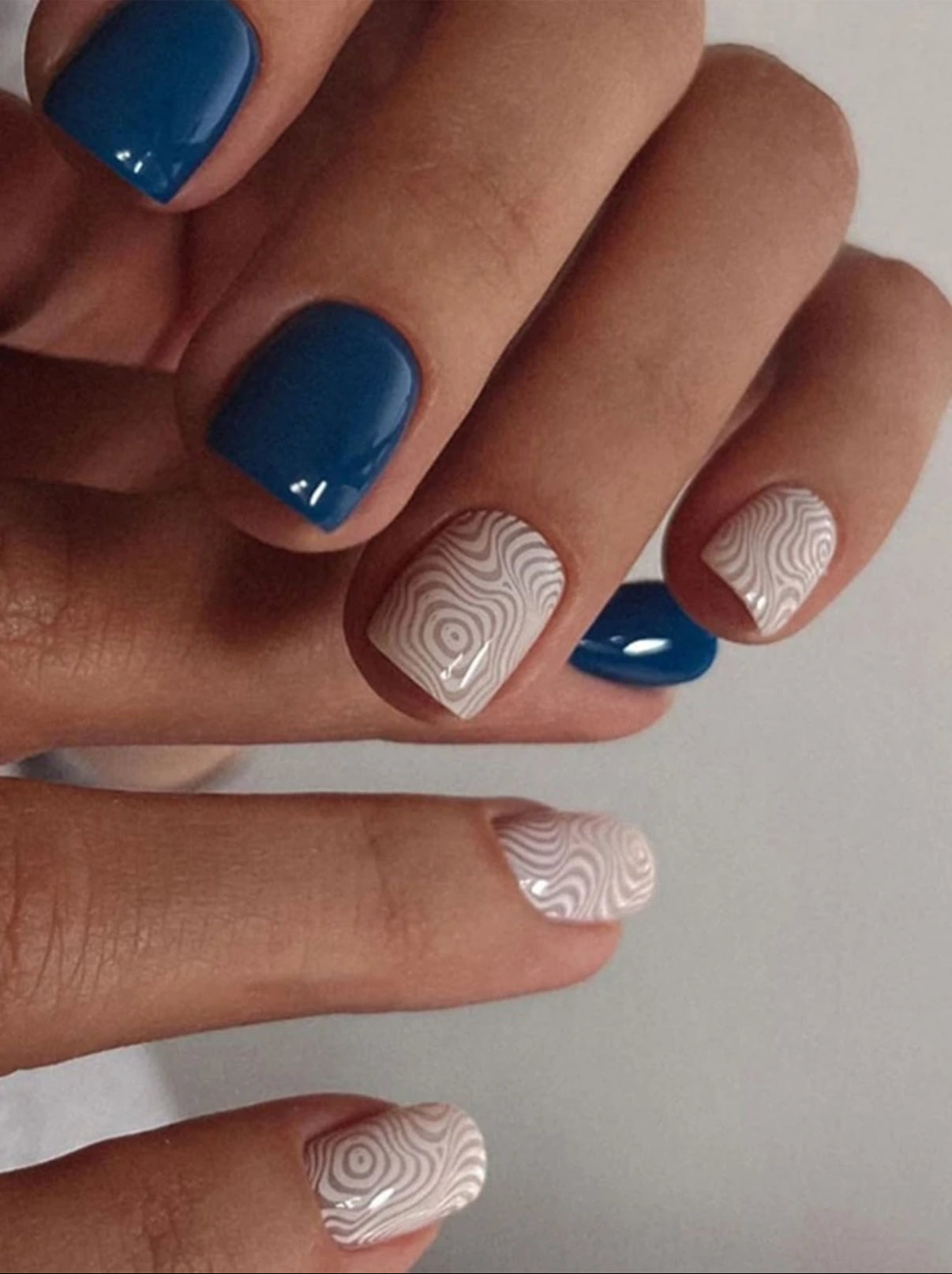 24pc Short Square Nails in Royal Blue with White Abstract Accent Nails