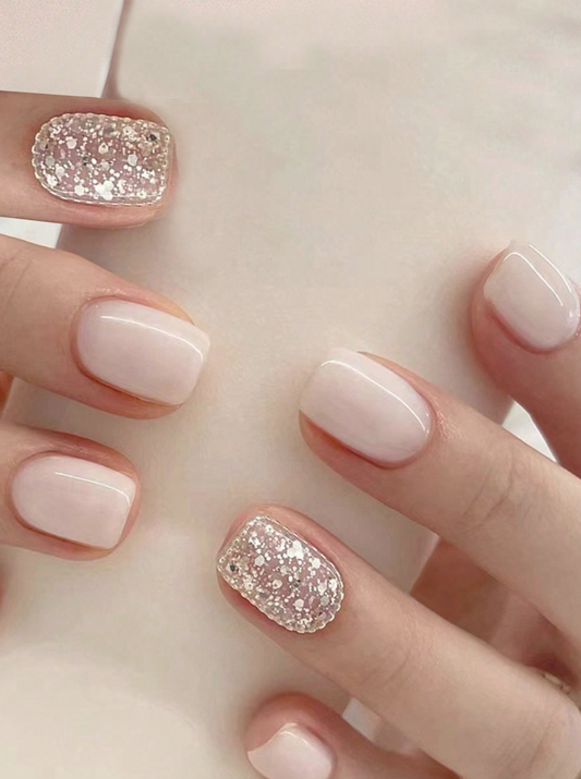 24Pc Short Square Nails set in Off-White with Glitter Accent