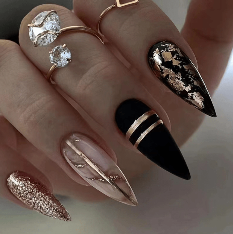 24Pc Stiletto Nails with black and gold designs