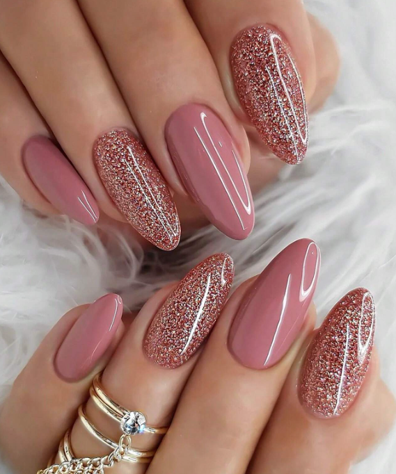 24Pc Almond Nails Set in Pink with Pink Sparkly Accent Nails